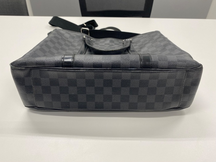 ルイヴィトン ダミエ （ブランドバッグ）の商品画像 - 査定依頼日：2025年6月7日 - 最高査定価格：130,000円