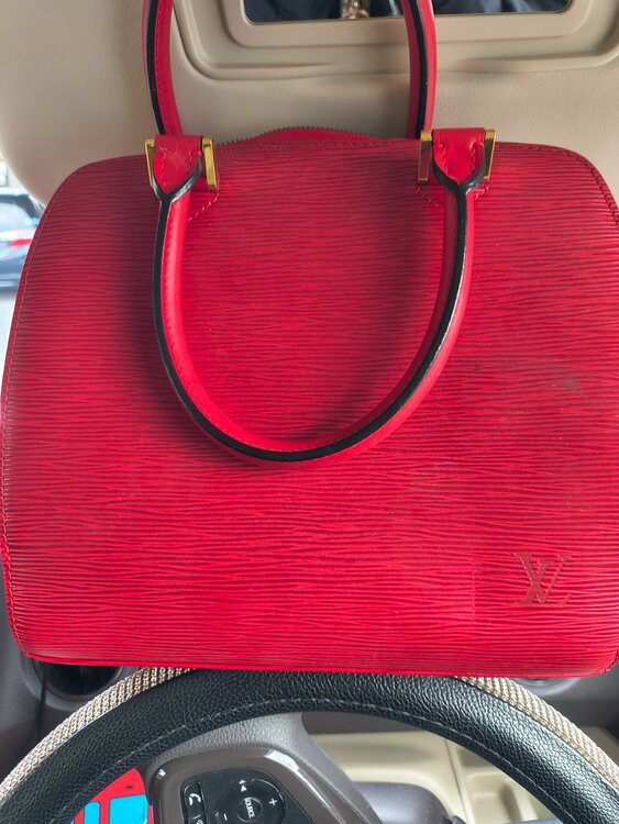 ヴィトンバッグ（ブランドバッグ）の商品画像 - 査定依頼日：2026年2月27日 - 最高査定価格：40,000円