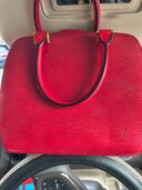 ヴィトンバッグ（ブランドバッグ）の商品画像 - 査定依頼日：2026年2月27日 - 最高査定価格：40,000円