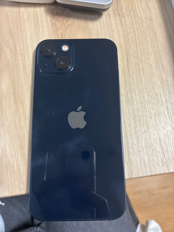 iPhone iPhone 13 128GB Softbank（スマホ）の商品画像 - 査定依頼日：2026年5月23日 - 最高査定価格：40,000円