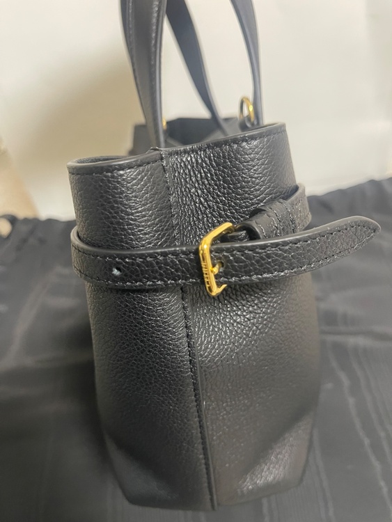 セリーヌ  （ブランドバッグ）の商品画像 - 査定依頼日：2026年1月16日 - 最高査定価格：210,000円