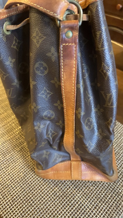 ルイヴィトン モノグラム （ブランドバッグ）の商品画像 - 査定依頼日：2025年6月21日 - 最高査定価格：40,000円