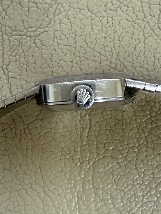 ロレックス その他 PRECISIO（高級時計）の商品画像 - 査定依頼日：2025年8月29日 - 最高査定価格：450,000円