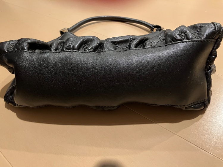 ショルダーバッグ（ブランドバッグ）の商品画像 - 査定依頼日：2025年11月18日 - 最高査定価格：55,000円