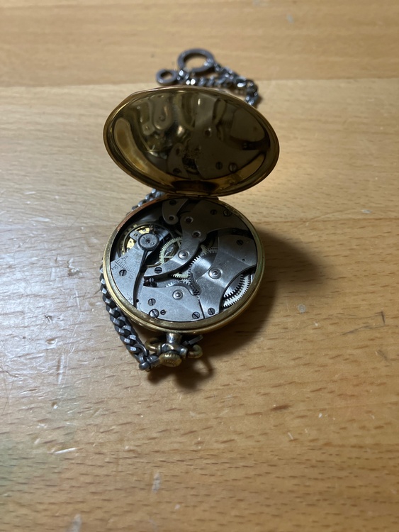 その他 その他 5（高級時計）の商品画像 - 査定依頼日：2026年3月4日 - 最高査定価格：100,000円