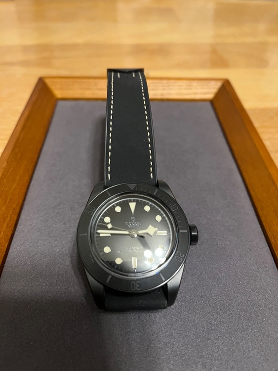 チューダー ブラックベイ 79210CN（高級時計）の商品画像 - 査定依頼日：2025年11月22日 - 最高査定価格：580,000円