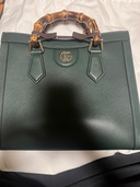 〔グッチ ダイアナ〕ミディアム トートバッグ 853226AAEDB3020（ブランドバッグ）の商品画像 - 査定依頼日：2026年6月26日 - 最高査定価格：200,000円
