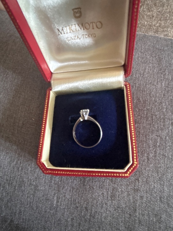 指輪（宝石）の商品画像 - 査定依頼日：2025年9月28日 - 最高査定価格：250,000円