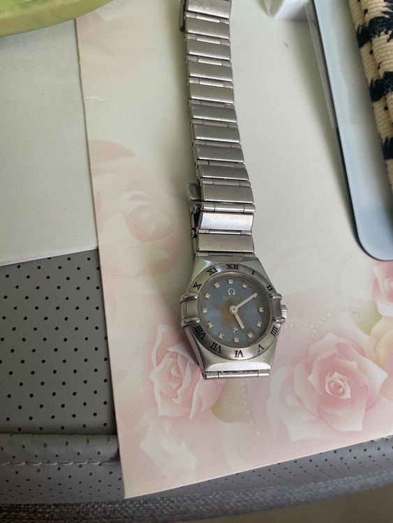 オメガ コンステーション （高級時計）の商品画像 - 査定依頼日：2025年6月29日 - 最高査定価格：1,000円