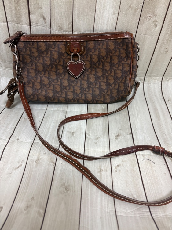 Dior 03-BO-1006（ブランドバッグ）の商品画像 - 査定依頼日：2026年9月16日 - 最高査定価格：24,000円