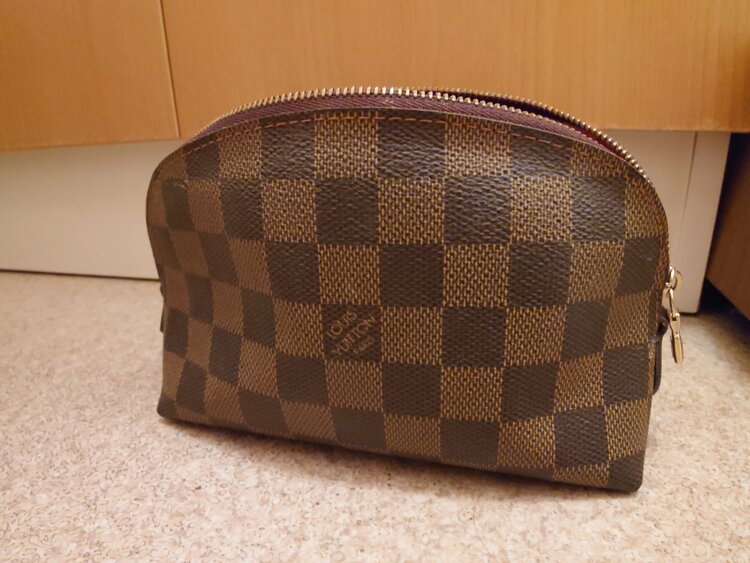 ダミエ ポシェットコスメポーチ（ブランド財布・小物）の商品画像 - 査定依頼日：2026年3月7日 - 最高査定価格：15,000円