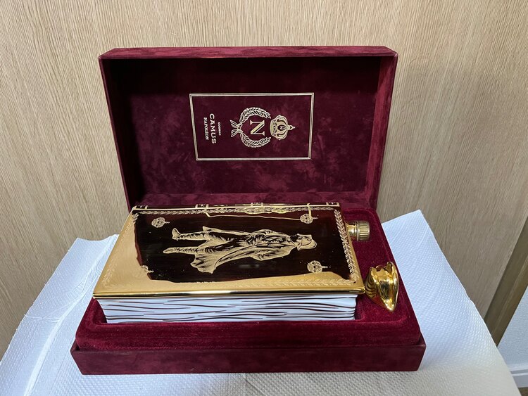 ナポレオン　ブック（お酒）の商品画像 - 査定依頼日：2025年2月23日 - 最高査定価格：2,000円