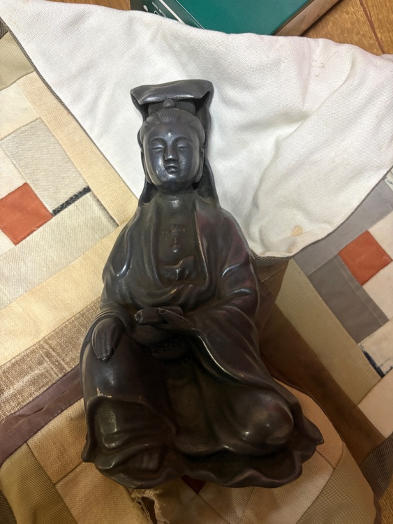 置物（美術品・骨董品）の商品画像 - 査定依頼日：2026年8月12日 - 最高査定価格：2,000円