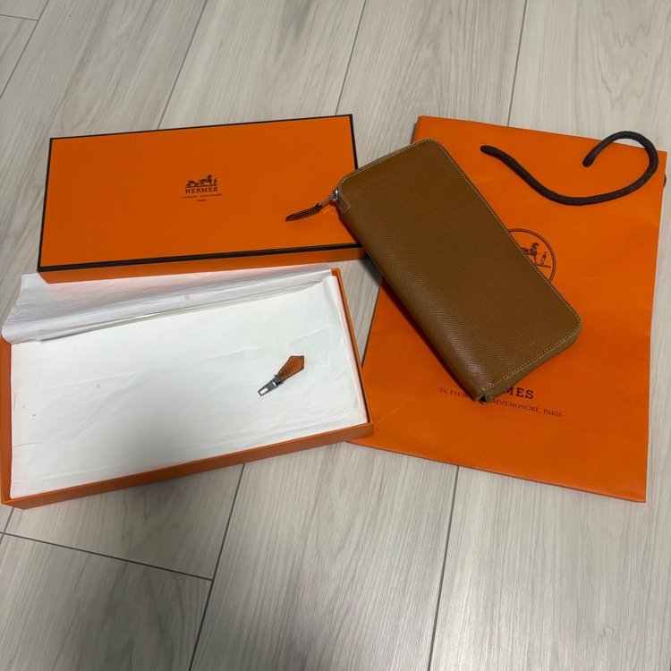 エルメスシルクイン長財布（ブランド財布・小物）の商品画像 - 査定依頼日：2026年3月7日 - 最高査定価格：100,000円