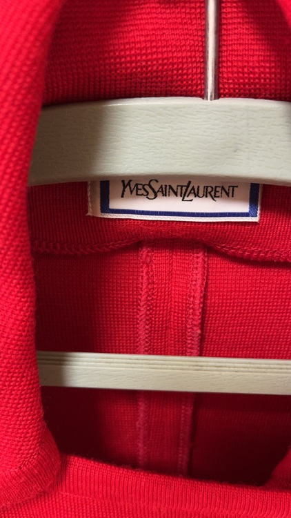 サンローラン　ウールジャケット（古着・ファッション）の商品画像 - 査定依頼日：2025年10月11日 - 最高査定価格：2,200円