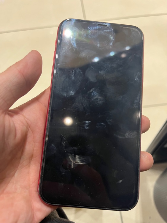 iPhone11（スマホ）の商品画像 - 査定依頼日：2025年8月5日 - 最高査定価格：15,000円