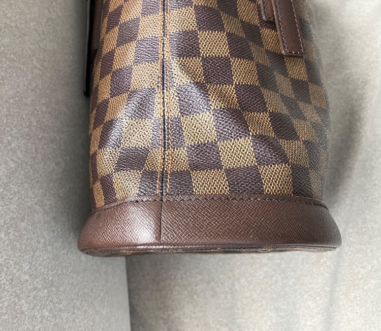 マレ（ブランドバッグ）の商品画像 - 査定依頼日：2026年2月13日 - 最高査定価格：70,000円