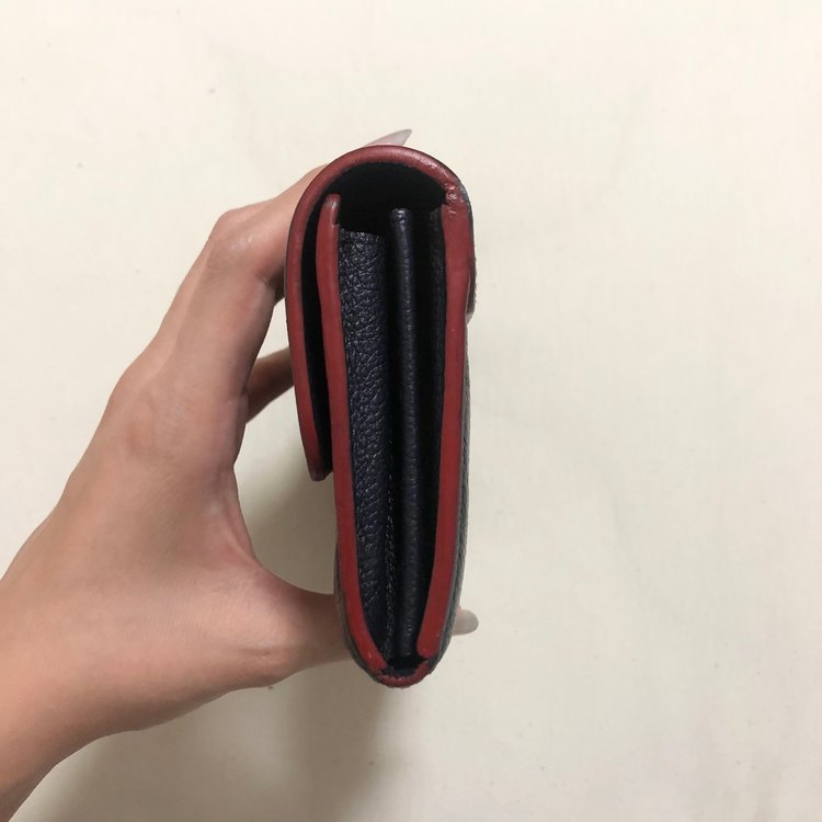 ポンヌフ（ブランド財布・小物）の商品画像 - 査定依頼日：2022年8月31日 - 最高査定価格：23,000円