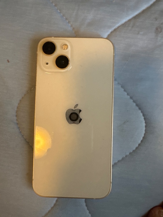 iPhone iPhone 13 128GB SIMフリー（スマホ）の商品画像 - 査定依頼日：2026年7月10日 - 最高査定価格：35,500円