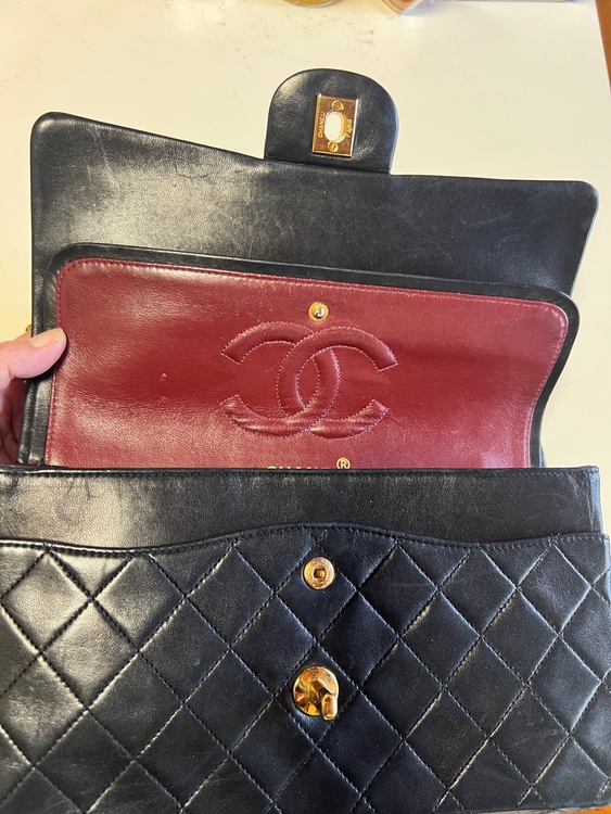 マトラッセ25（ブランドバッグ）の商品画像 - 査定依頼日：2026年3月6日 - 最高査定価格：520,000円