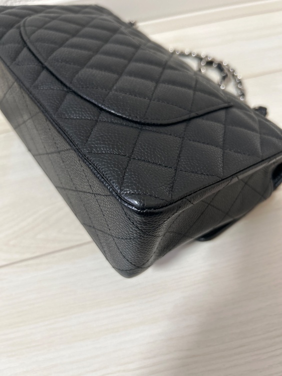 マトラッセ25cm キャビアスキン　ダブルフラップ（ブランドバッグ）の商品画像 - 査定依頼日：2026年1月11日 - 最高査定価格：1,000,000円