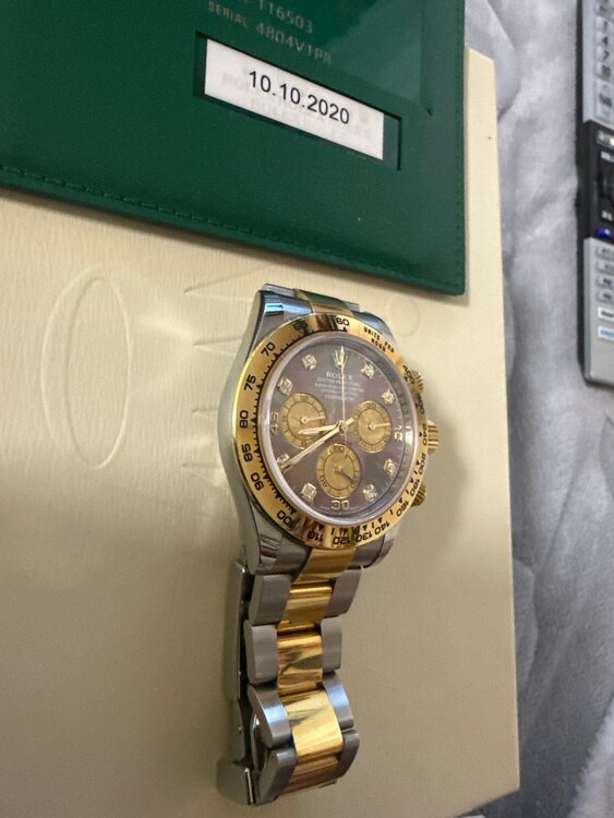 ロレックス デイトナ 116503n（高級時計）の商品画像 - 査定依頼日：2025年1月27日 - 最高査定価格：3,900,000円