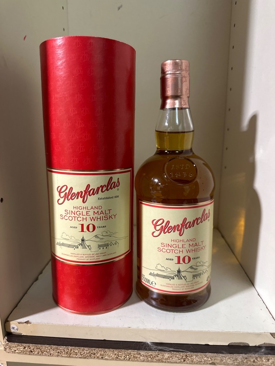 ウイスキー グレンファークラス （お酒）の商品画像 - 査定依頼日：2025年8月4日 - 最高査定価格：3,000円