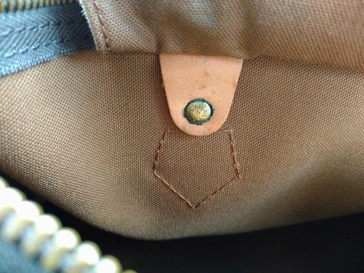 SP0973（ブランドバッグ）の商品画像 - 査定依頼日：2026年4月29日 - 最高査定価格：100,000円