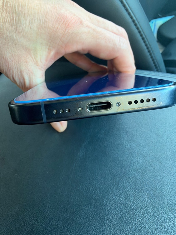 iPhone15pro 256G（スマホ）の商品画像 - 査定依頼日：2026年10月8日 - 最高査定価格：80,000円