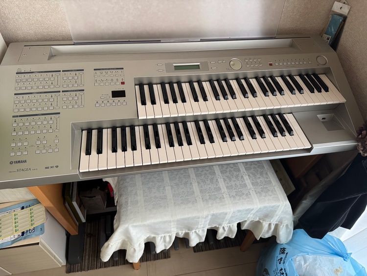 エレクトーン（ピアノ・楽器・PA機材）の商品画像 - 査定依頼日：2026年8月15日 - 最高査定価格：5,000円