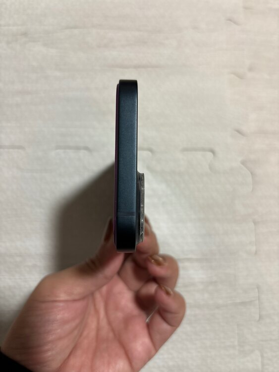 iPhone 13 128GB SIMフリー（スマホ）の商品画像 - 査定依頼日：2025年4月28日 - 最高査定価格：41,000円