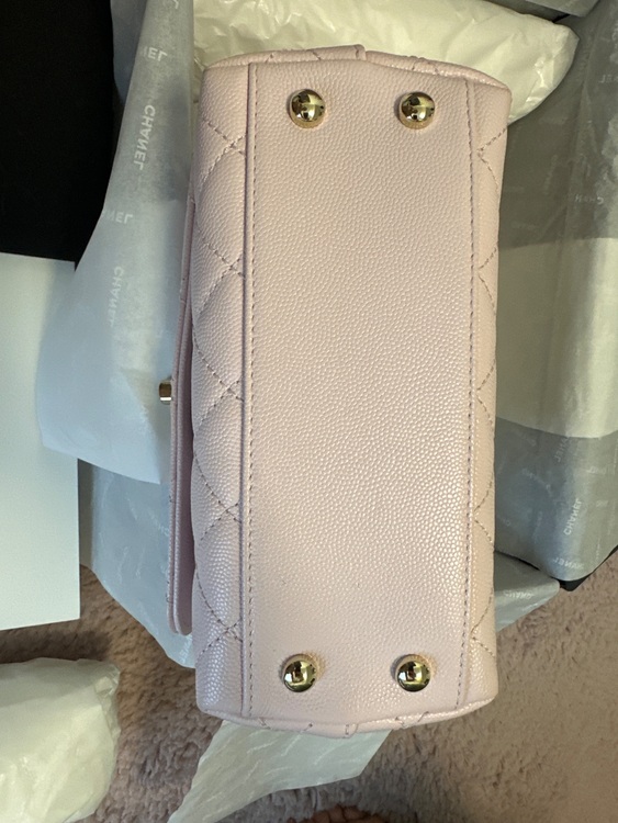 ココハンドル19cm（ブランドバッグ）の商品画像 - 査定依頼日：2025年7月27日 - 最高査定価格：550,000円