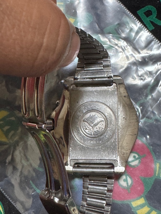 SEIKO KINETIC SCUBAMASTER 200m 腕時計 (1997（高級時計）の商品画像 - 査定依頼日：2025年11月23日 - 最高査定価格：15,000円