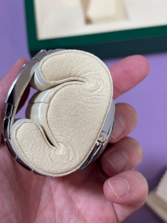 126200（高級時計）の商品画像 - 査定依頼日：2025年6月25日 - 最高査定価格：1,100,000円