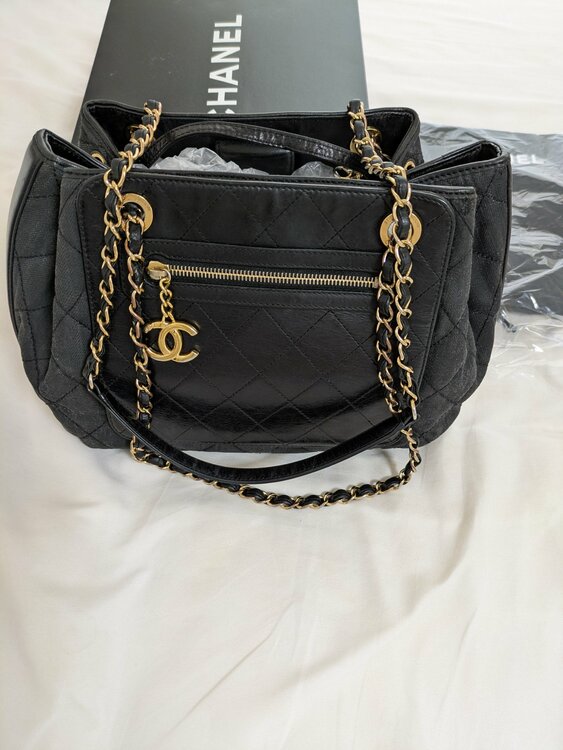 シャネル　デニム＆カーフレザー　チェーンショルダー（ブランドバッグ）の商品画像 - 査定依頼日：2026年3月24日 - 最高査定価格：160,000円