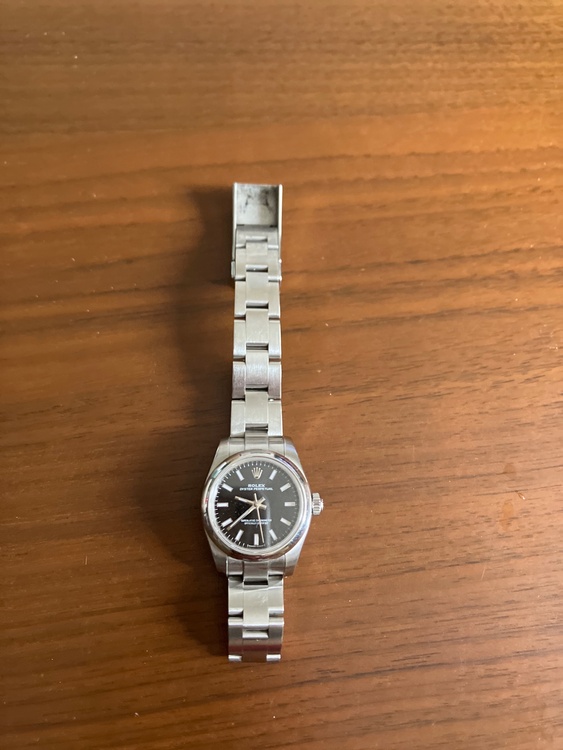 ロレックス パーペチュアル （高級時計）の商品画像 - 査定依頼日：2026年2月8日 - 最高査定価格：950,000円