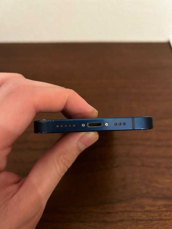 iPhone12（スマホ）の商品画像 - 査定依頼日：2025年4月8日 - 最高査定価格：10,000円