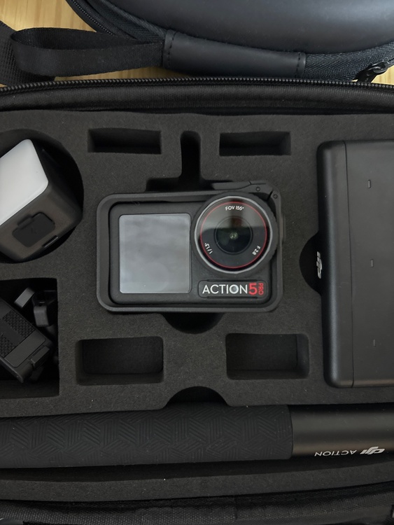 アクション5カメラ（カメラ）の商品画像 - 査定依頼日：2026年2月11日 - 最高査定価格：30,000円