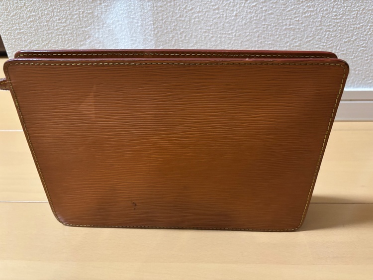 ポシェットオム（ブランドバッグ）の商品画像 - 査定依頼日：2026年1月8日 - 最高査定価格：20,000円