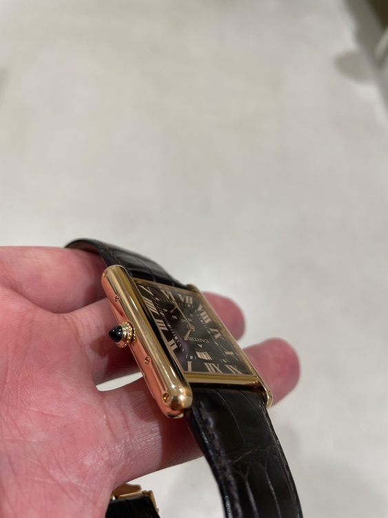 カルティエ タンク W156000（高級時計）の商品画像 - 査定依頼日：2026年1月11日 - 最高査定価格：1,800,000円