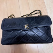 パリ限定　黒（ブランドバッグ）の商品画像 - 査定依頼日：2025年8月29日 - 最高査定価格：220,000円