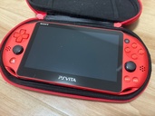 PlayStationVita(PCH-2000)/Nintendo3DS LL(RED-001)/PSVitaソフト1点/3DSソフト4点（ゲーム機本体・ゲームソフト）の商品画像 - 査定依頼日：2026年8月31日 - 最高査定価格：25,500円