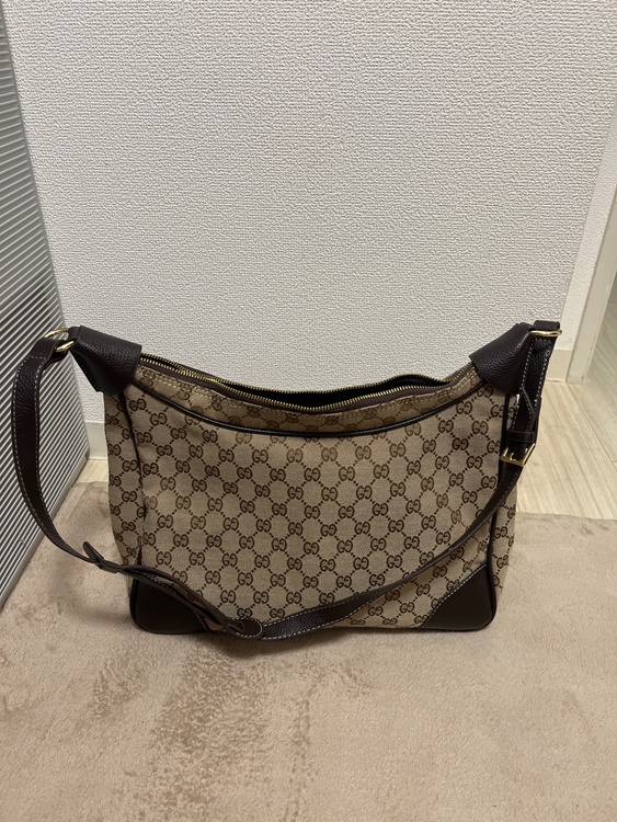 グッチ  （ブランドバッグ）の商品画像 - 査定依頼日：2026年3月26日 - 最高査定価格：15,000円