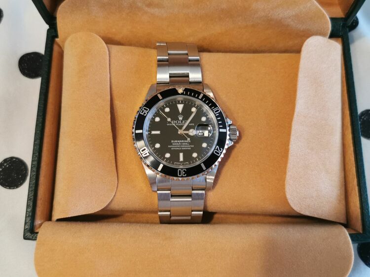 ロレックス サブマリーナー 16610  w698745（高級時計）の商品画像 - 査定依頼日：2025年9月29日 - 最高査定価格：1,380,000円