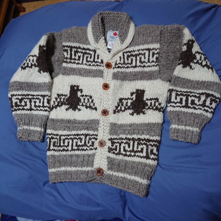 カナディアンセーターカンパニーのカウチンカーディガン（古着・ファッション）の商品画像 - 査定依頼日：2025年11月16日 - 最高査定価格：2,000円