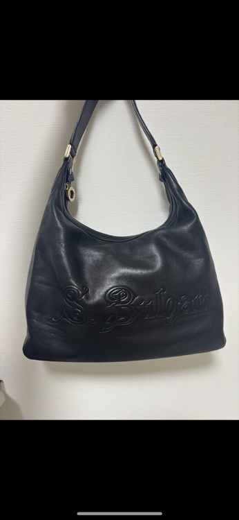 ブルガリバッグ  （ブランドバッグ）の商品画像 - 査定依頼日：2025年6月3日 - 最高査定価格：10,000円