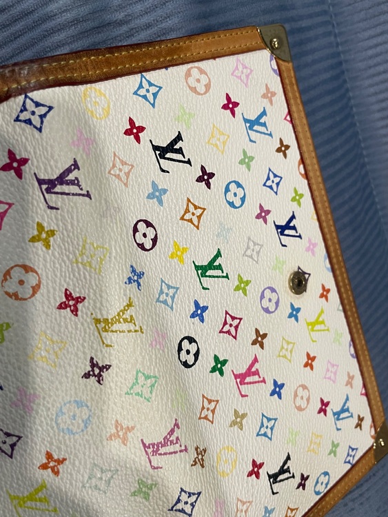 ルイヴィトン マルチカラー （ブランドバッグ）の商品画像 - 査定依頼日：2025年10月26日 - 最高査定価格：35,000円