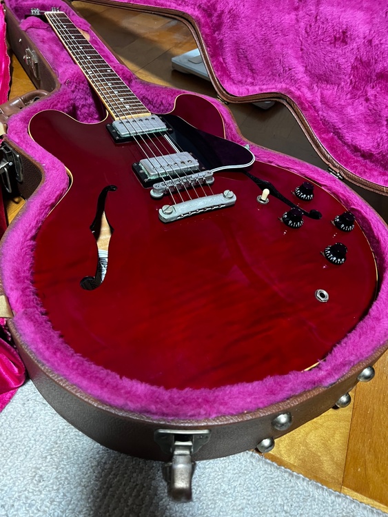 ES-335 Dot（ピアノ・楽器・PA機材）の商品画像 - 査定依頼日：2026年5月4日 - 最高査定価格：270,000円