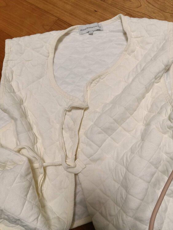 洋服（古着・ファッション）の商品画像 - 査定依頼日：2026年7月25日 - 最高査定価格：100,000円