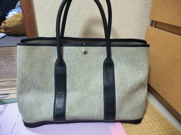 ガーデンパーティPM（ブランドバッグ）の商品画像 - 査定依頼日：2026年5月26日 - 最高査定価格：230,000円